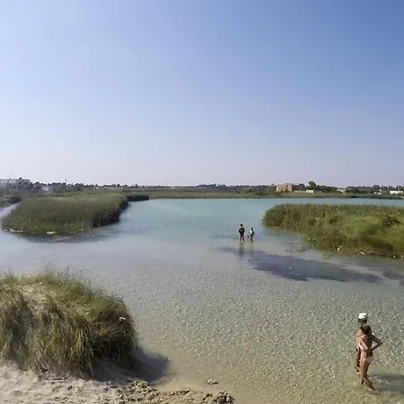 펜션 A 50 Metri Dalla By Salentobeachhouse 토레 리날다